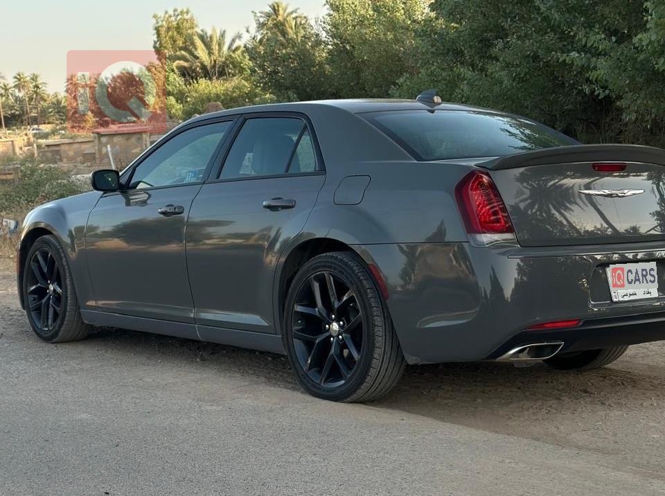 Chrysler 300